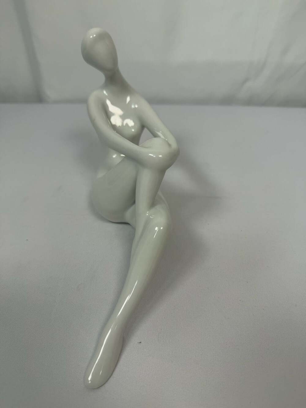Royal Dux Mid-Century Modern Porcelain Figurine by Jitka Forejtová - Picture 4 of 7